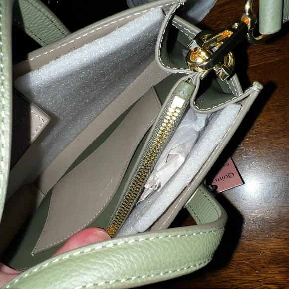 Quince Triple Compartment Italian Leather bag - Picture 7 of 12